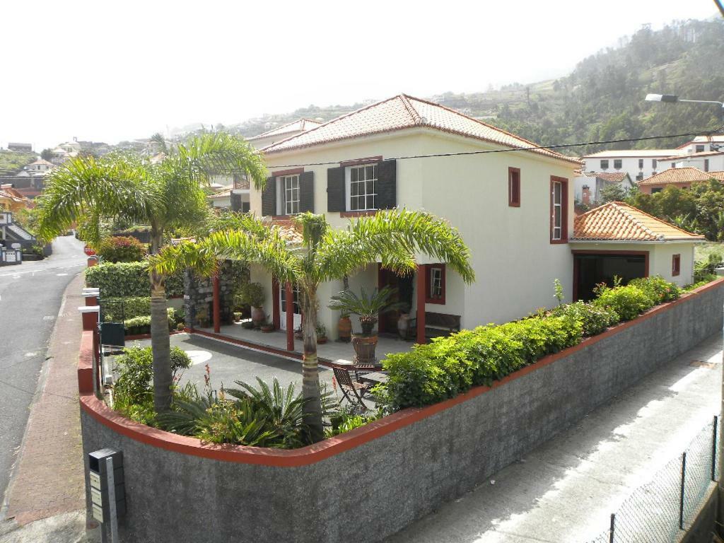 Villa Moradia Ponte De Pedra à São Vicente Extérieur photo